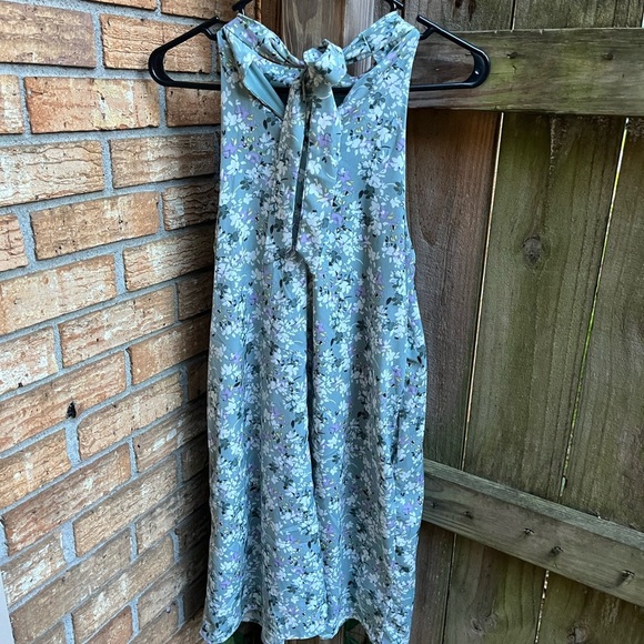 Gilli Floral Mini Dress - Blue and White - Picture 4 of 4